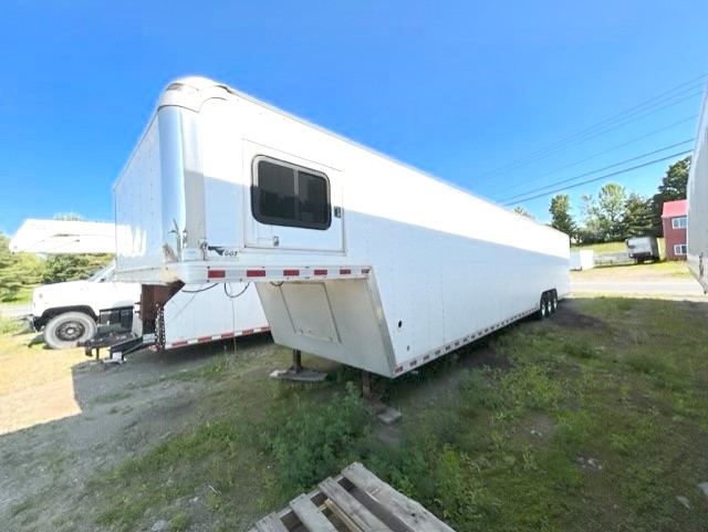 2006 PACE GOOSENECK 48’ TRI-AXLE TRAILER