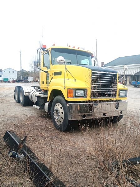 2012 MACK T/A TRACTOR 2012 MACK T/A TRACTOR